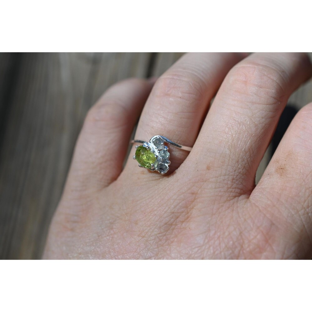 Engagement ring Peridot and Montana Sapphire Unique  Raw Bohemian Jewelry Size 9
